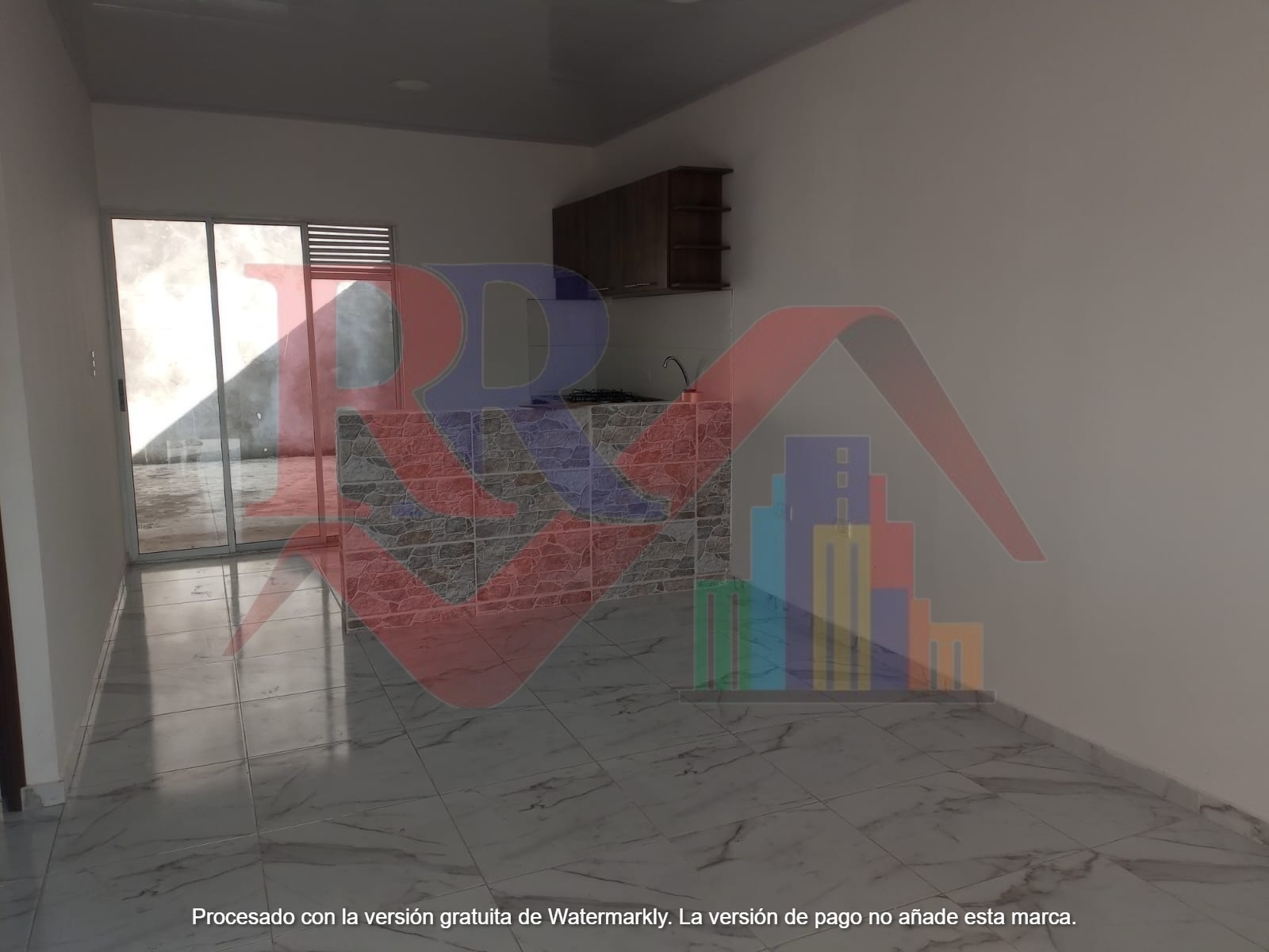 Casa en arriendo para familia foto 3