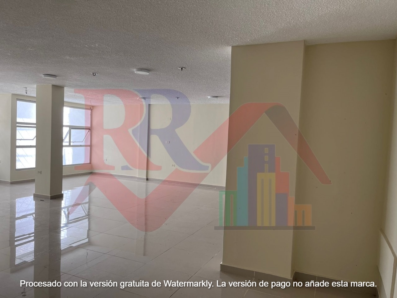 Local Comercial en Arriendo foto 3