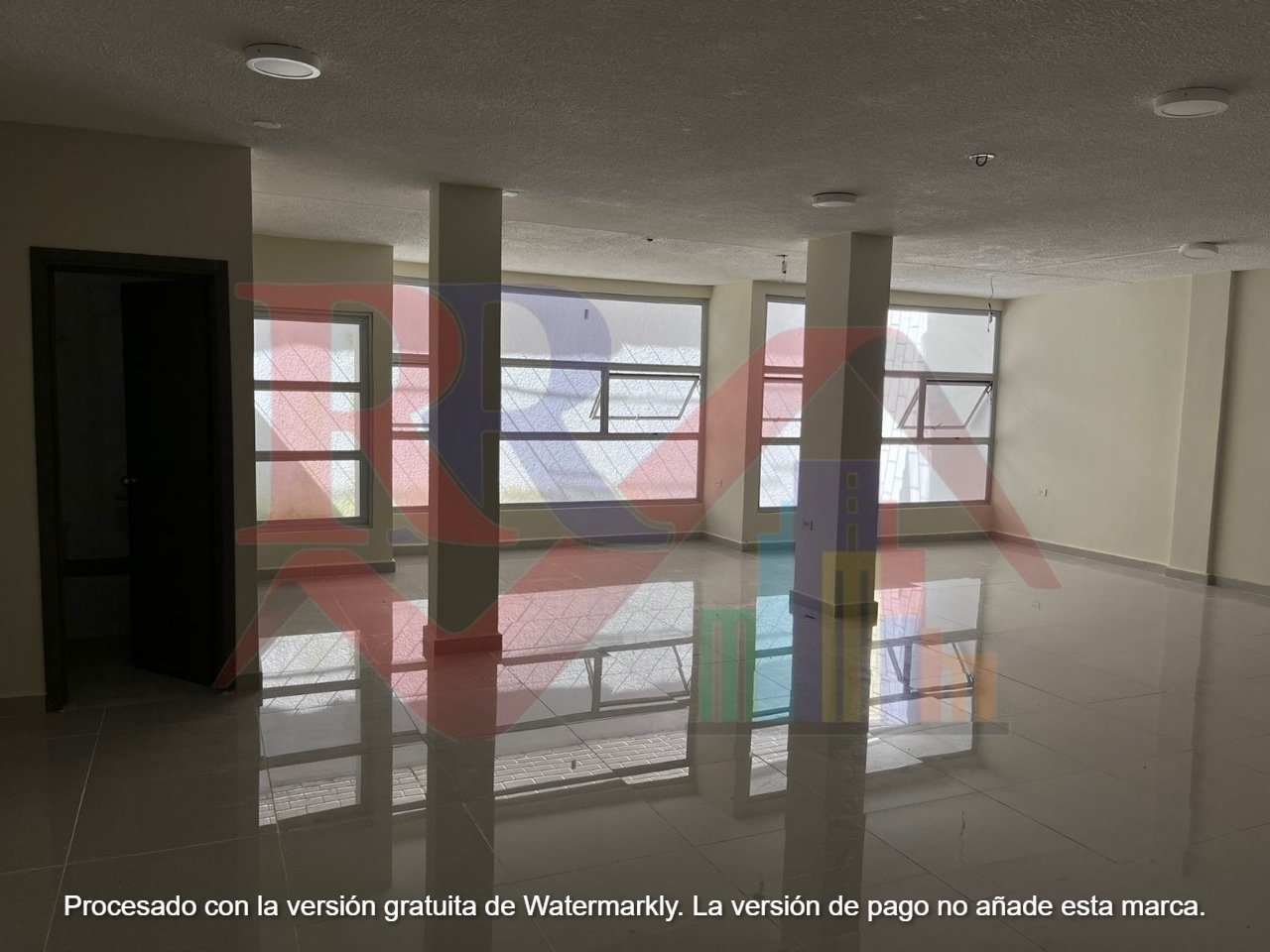 Local Comercial en Arriendo foto 4
