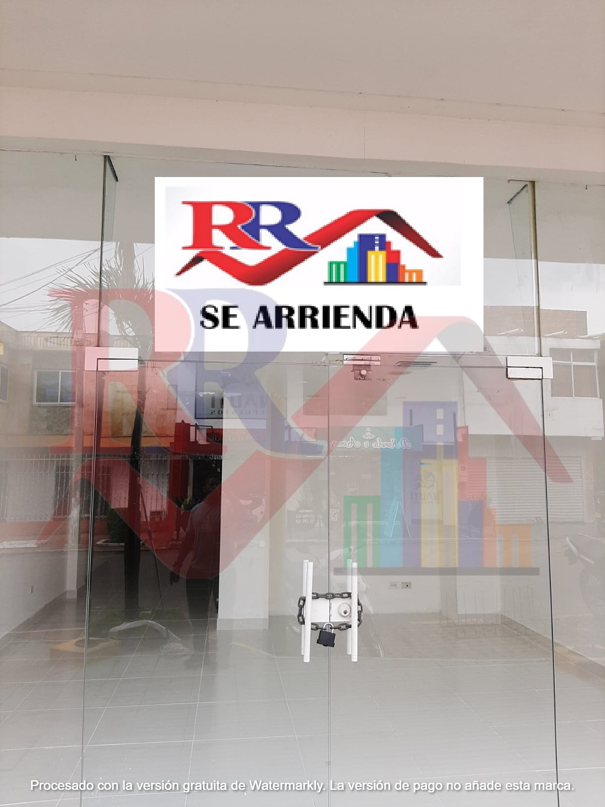 Local comercial en arriendo – Excelente ubicación foto 1