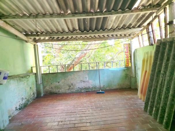 Casa con local comercial en venta foto 6